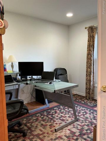 41074 Scarborough Lane, Novi, MI 48375