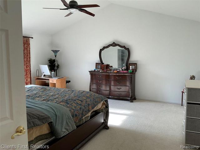 41074 Scarborough Lane, Novi, MI 48375