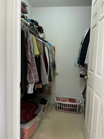 41074 Scarborough Lane, Novi, MI 48375