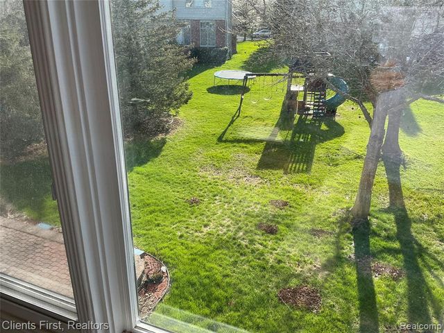 41074 Scarborough Lane, Novi, MI 48375