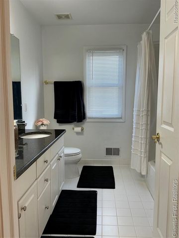 41074 Scarborough Lane, Novi, MI 48375