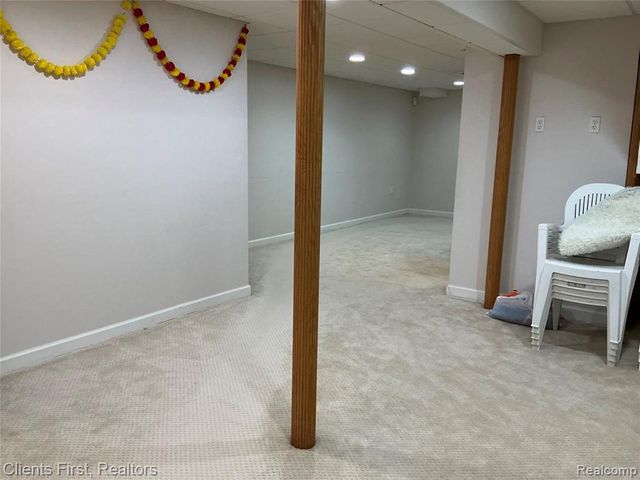 41074 Scarborough Lane, Novi, MI 48375