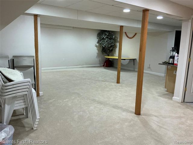 41074 Scarborough Lane, Novi, MI 48375