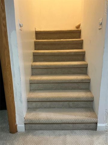 41074 Scarborough Lane, Novi, MI 48375