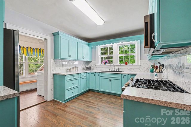 720 W Sumter Street, Shelby, NC 28150