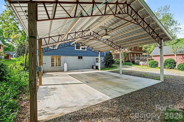720 W Sumter Street, Shelby, NC 28150