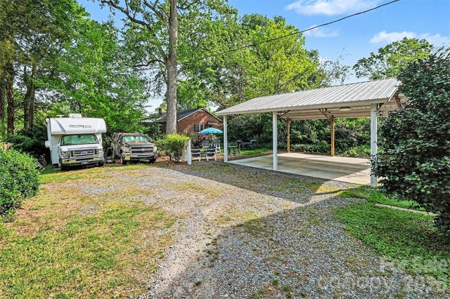 720 W Sumter Street, Shelby, NC 28150