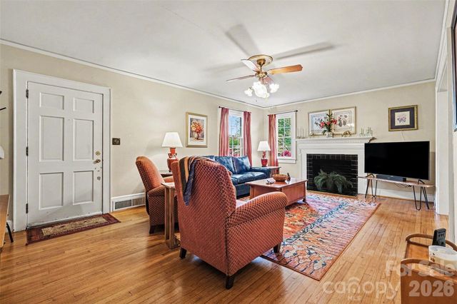 720 W Sumter Street, Shelby, NC 28150