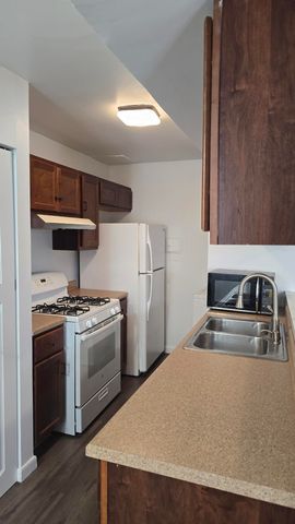 7005 Fillmore Drive, Merrillville, IN 46410