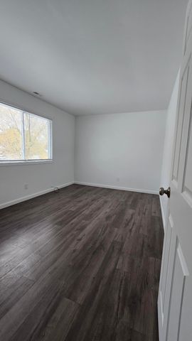 7005 Fillmore Drive, Merrillville, IN 46410