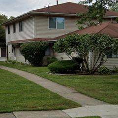 7005 Fillmore Drive, Merrillville, IN 46410