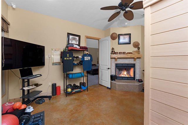 3710 NE Eastlake Dr, Lawton, OK 73507