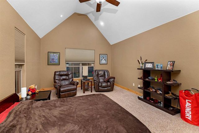 3710 NE Eastlake Dr, Lawton, OK 73507