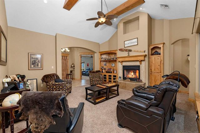 3710 NE Eastlake Dr, Lawton, OK 73507
