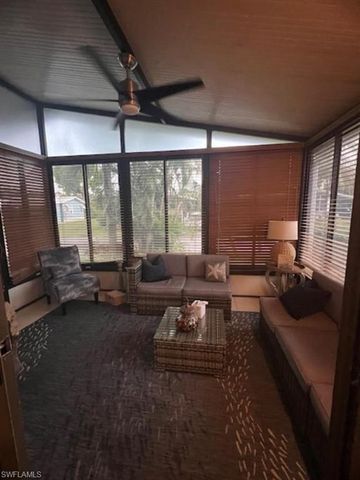 1515 Gulf Coast DR, Naples, FL 34110