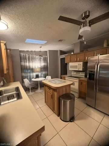 1515 Gulf Coast DR, Naples, FL 34110
