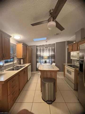 1515 Gulf Coast DR, Naples, FL 34110