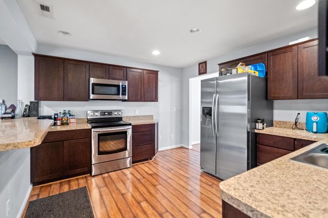 40 Plymouth Lane, Elsmere, KY 41018