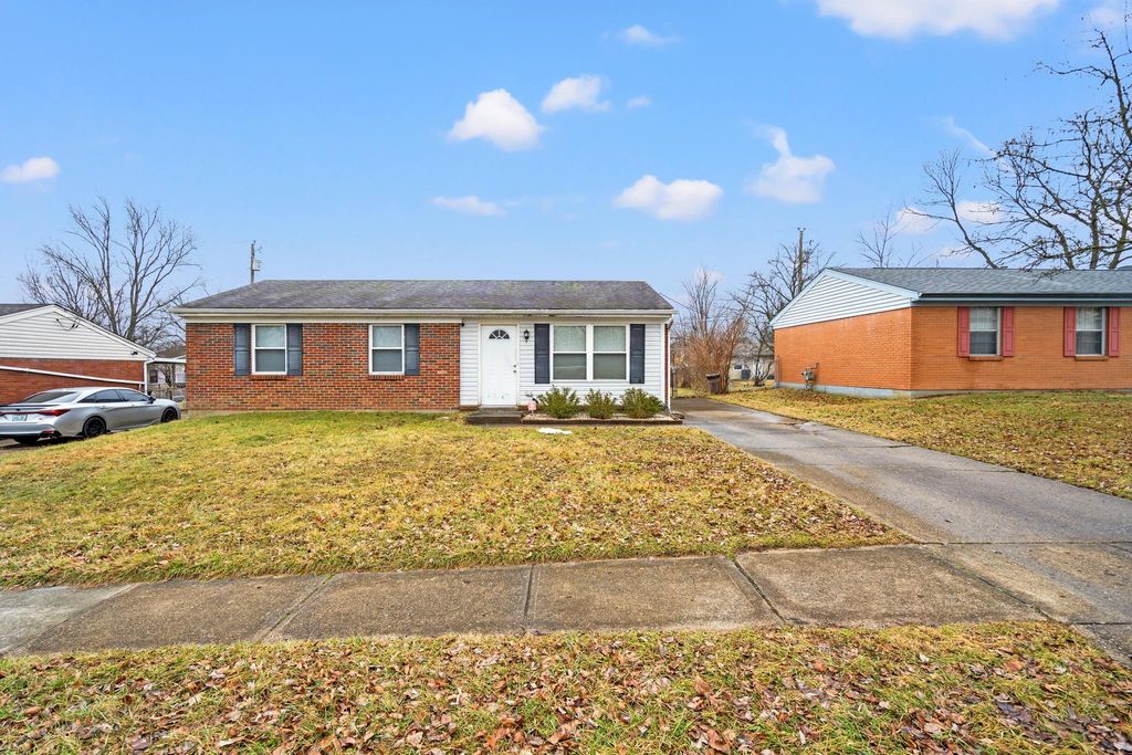 40 Plymouth Lane, Elsmere, KY 41018