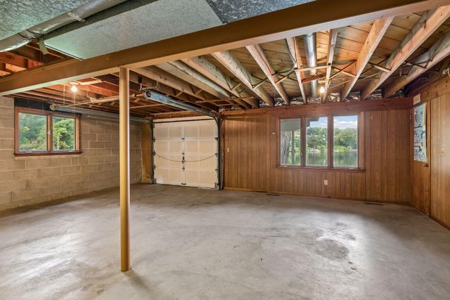 4900 Killarney Drive, Golden Valley, MN 55422