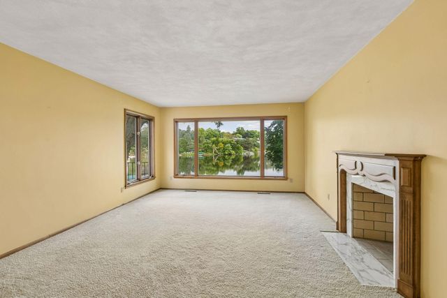 4900 Killarney Drive, Golden Valley, MN 55422