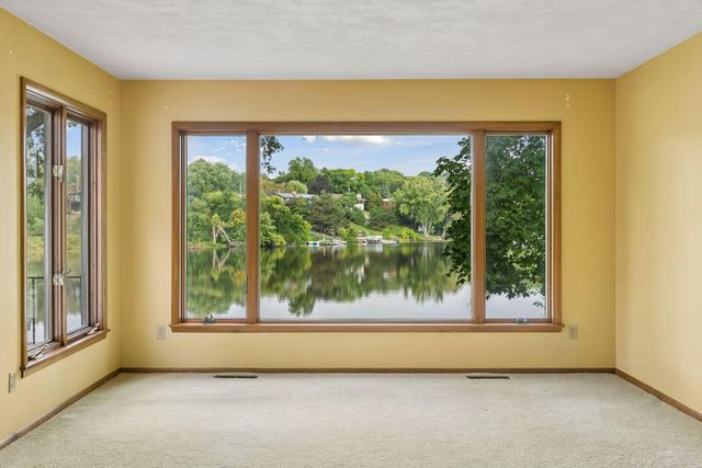 4900 Killarney Drive, Golden Valley, MN 55422