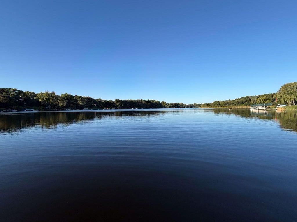 4900 Killarney Drive, Golden Valley, MN 55422 — photo 2