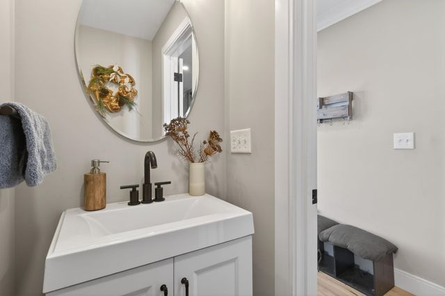 1 Rose Street, Dover, NH 03820