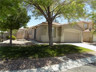 300 Magnolia Arbor Street, Las Vegas, NV 89144