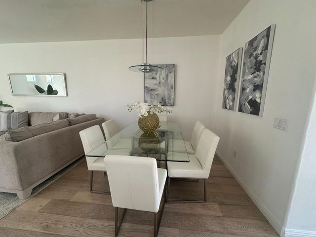 2573 Park Boulevard U204, Palo Alto, CA 94306