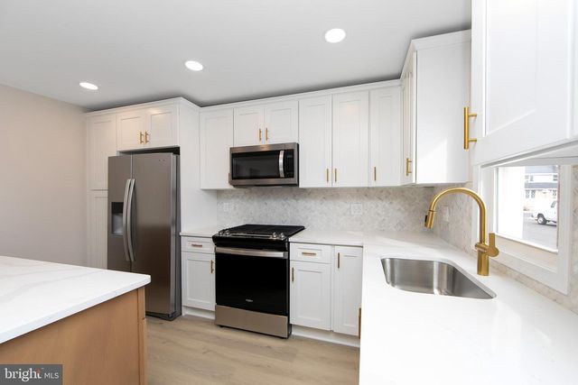 1027 ASBURY AVE, National Park, NJ 08063