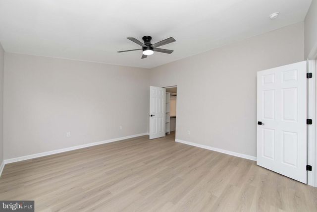 1027 ASBURY AVE, National Park, NJ 08063