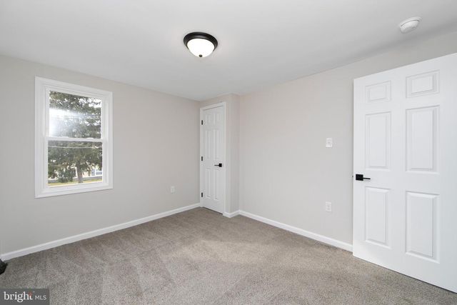 1027 ASBURY AVE, National Park, NJ 08063