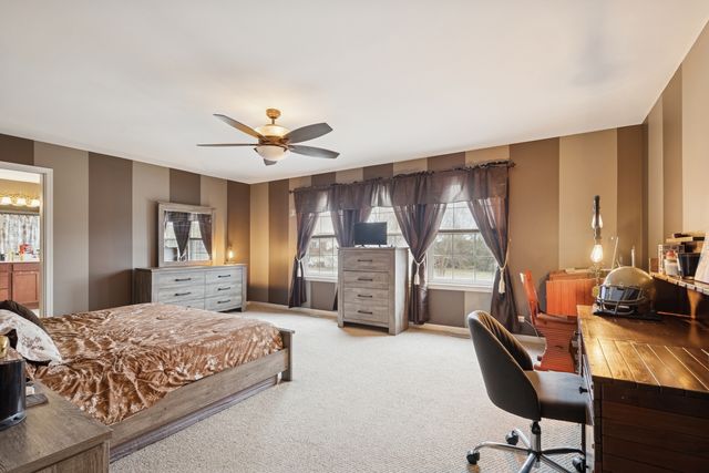 26334 W Silver Stream Drive, Channahon, IL 60410