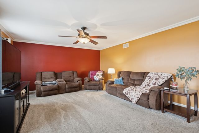 26334 W Silver Stream Drive, Channahon, IL 60410