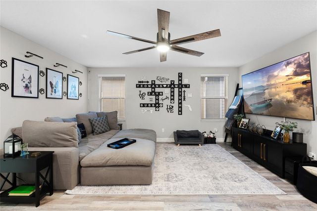 6246 ENGLISH HOLLOW ROAD, Tampa, FL 33647