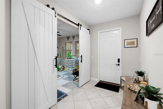 6246 ENGLISH HOLLOW ROAD, Tampa, FL 33647