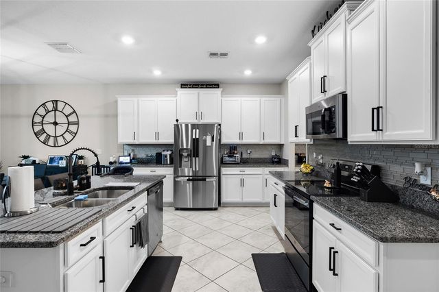 6246 ENGLISH HOLLOW ROAD, Tampa, FL 33647