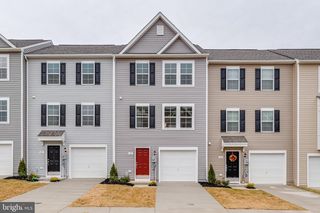 49 CAPSHAW RD, Martinsburg, WV 25403