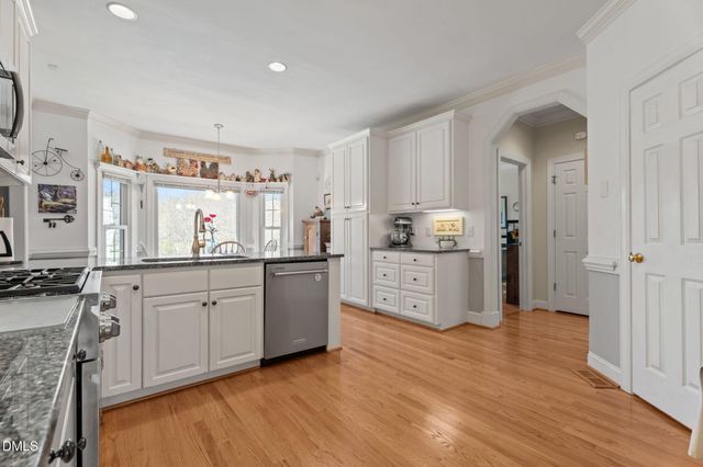 10624 Staghound Trail, Zebulon, NC 27597