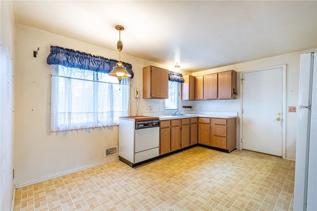 25 Red Bud Road, Chili, NY 14624