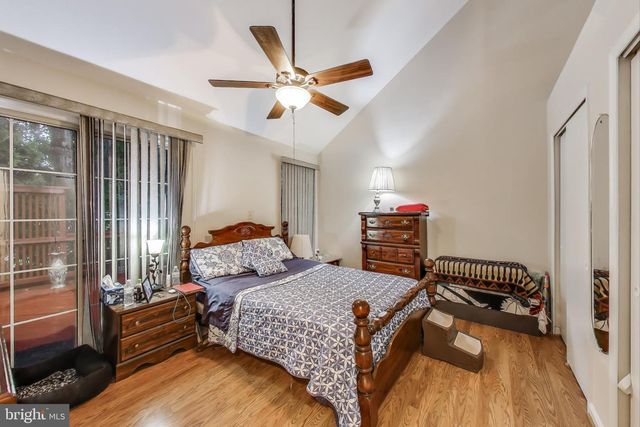 6147 STONEPATH CIR, Centreville, VA 20120