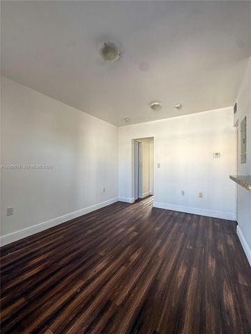 540 NW 7th Street 26, Miami, FL 33136
