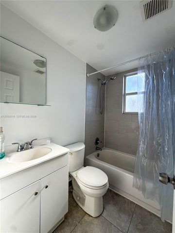 540 NW 7th Street 26, Miami, FL 33136
