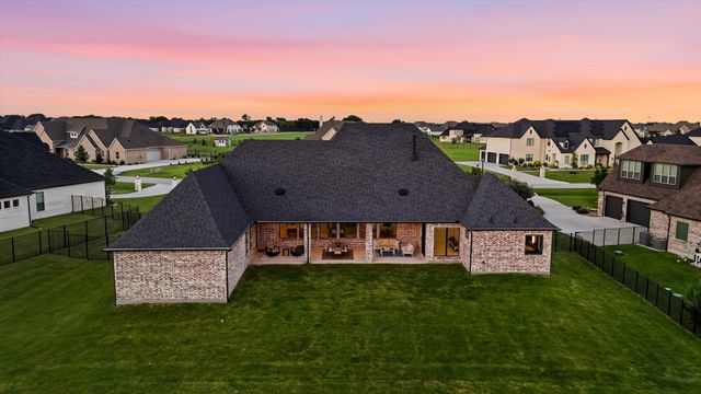 1085 Peppy San Drive, Lucas, TX 75002