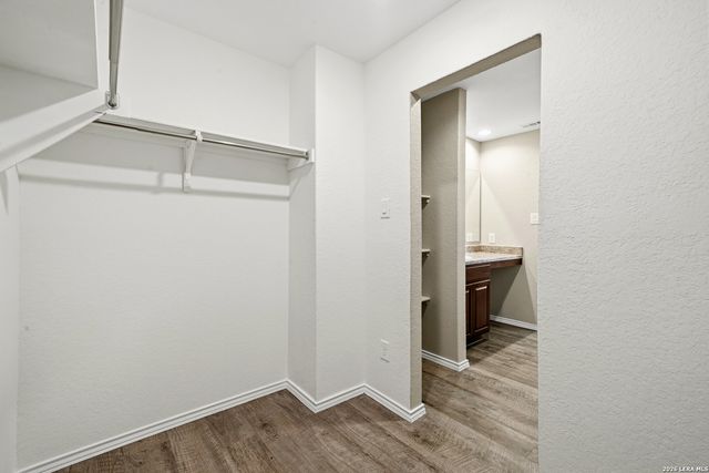 13016 Lineberry, St Hedwig, TX 78152