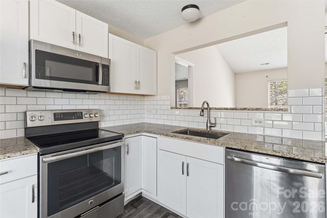 10359 Gold Pan Road, Charlotte, NC 28215