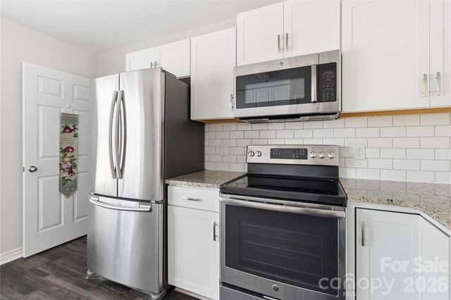 10359 Gold Pan Road, Charlotte, NC 28215