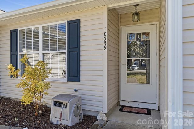 10359 Gold Pan Road, Charlotte, NC 28215