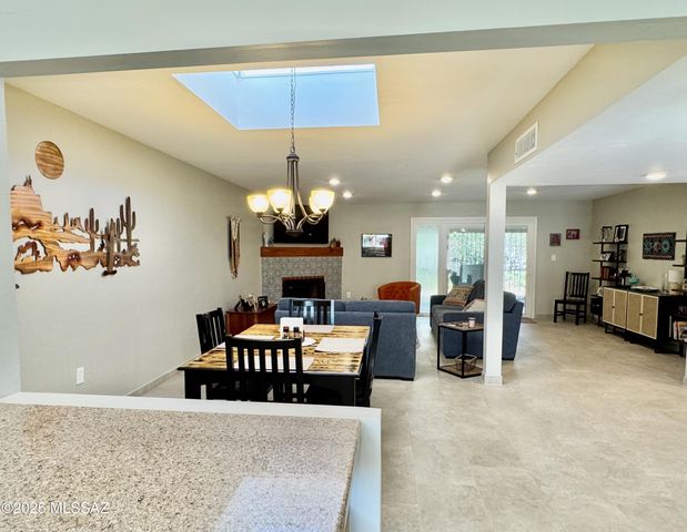 4847 N Vía Entrada, Tucson, AZ 85718